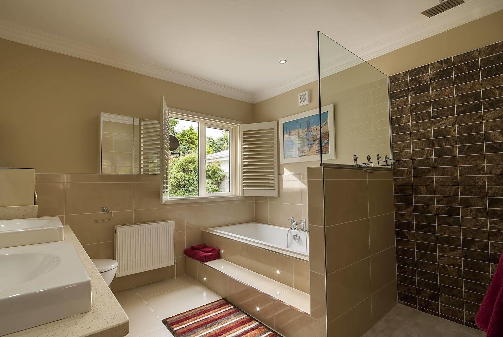 Sea Breeze Lodge B&B Galway Luaran gambar